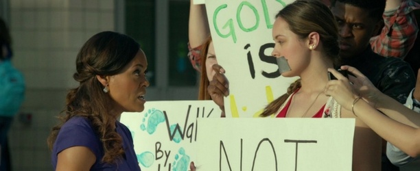 Protest in 'God's Not Dead 2'