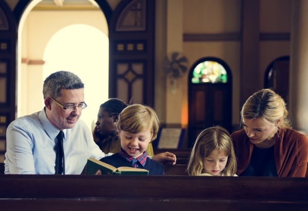5 Encouraging Morning Prayers to Begin Your Day