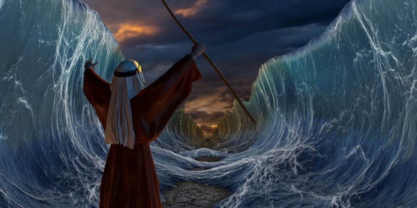 Moses Parting the Sea | Pure Flix