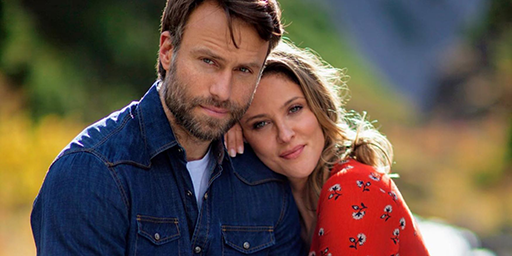 insider-jill-wagner-encouragement-with-husband-horizontal