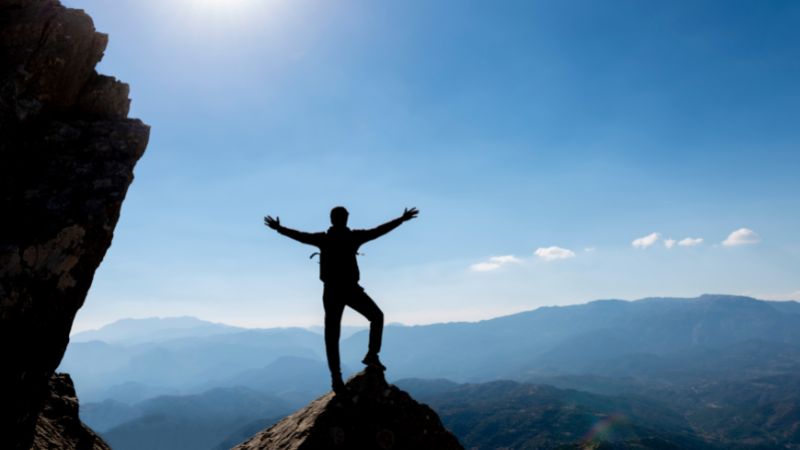 be-strong-and-courageous-pure-flix-blog-header