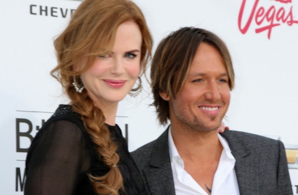 keith-urban-made-nicole-wait-for-date-pure-flix.jpg