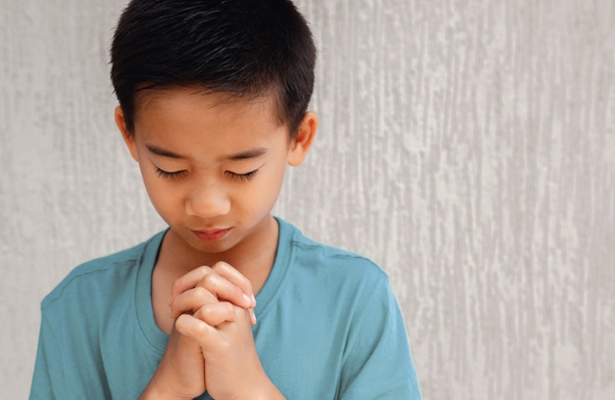child-praying-blog-header